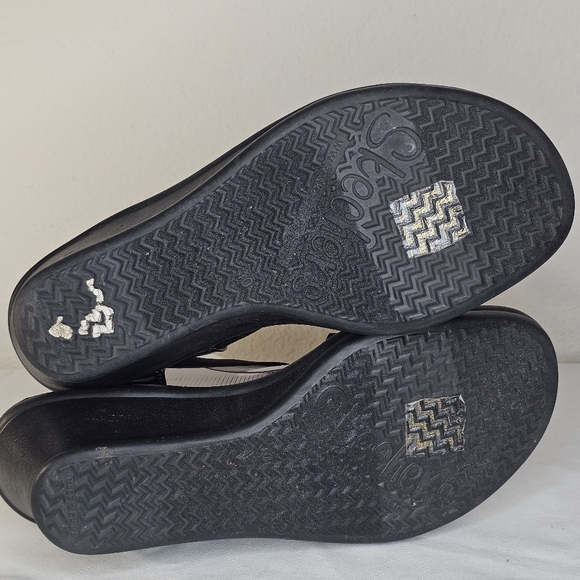 Skechers Black Wedge Sandals, Size 10 - Picture 5 of 5